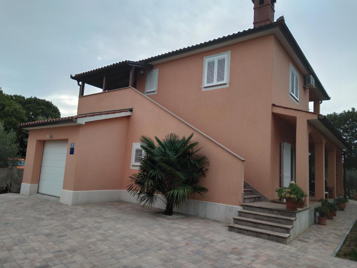 Lana Apartment Fažana Екстериор снимка